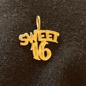 Sweet 16 charm